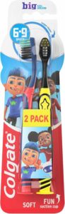 فرشاة اسنان كولجيت، فرشاة اسنان للاطفال الكبار، 6-9 سنوات، عبوة من قطعتين - افضل فرشاة اسنان للاطفال