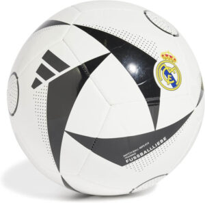 كرة قدم ريال مدريد هوم كلوب من اديداس